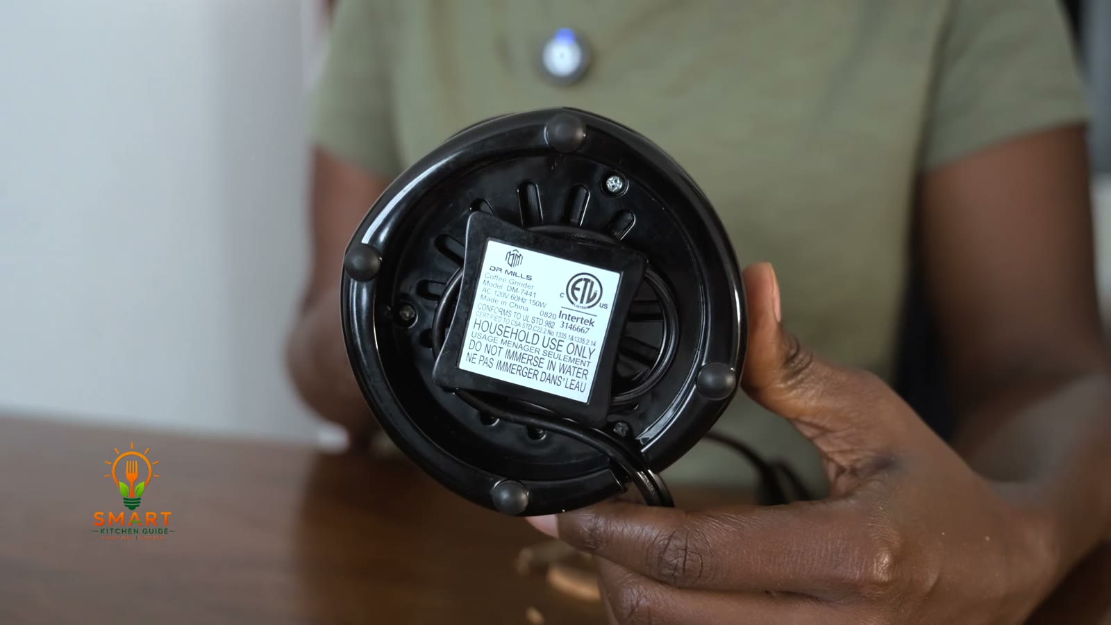 Rating label under the Dr. Mills DM-7441: model DM-7441, AC 120 V 60 Hz 150 W, ETL listed