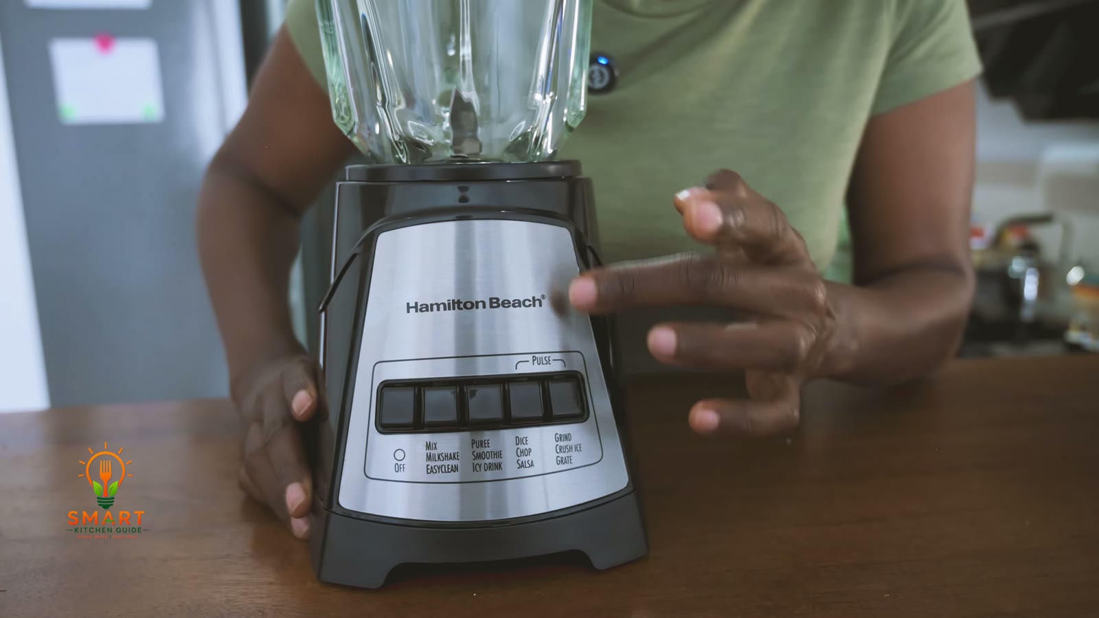 Hamilton Beach 58148A control panel with five buttons for 12 functions: Off, Mix, Purée, Dice and Grind