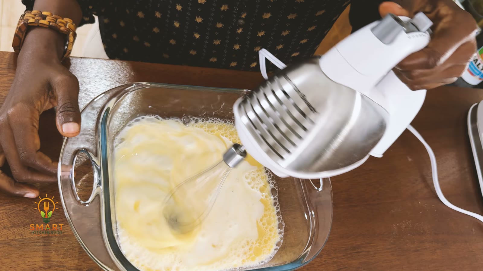Using the Hamilton Beach 64655 as a hand mixer to whisk eggs in a glass dish